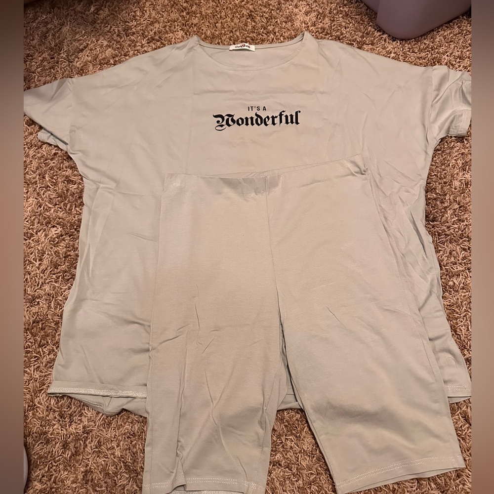 Light green Loungewear Set with Graphic tee and shorts- NWOT- small